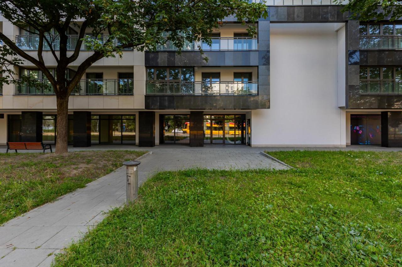 Apartment Avenue Solidarnosci On Wola By Noclegi Renters ワルシャワ エクステリア 写真